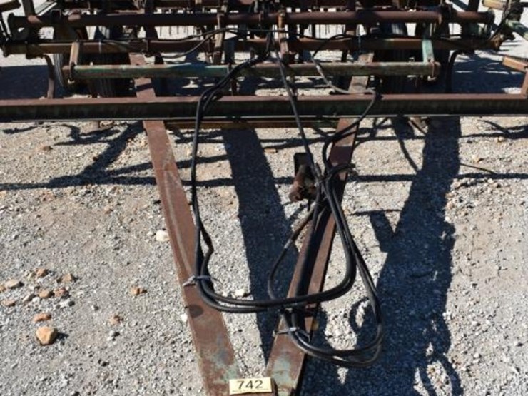 john-deere-1010-image-10