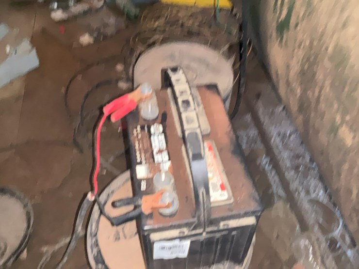 #260-•-fuel-tank-image-5