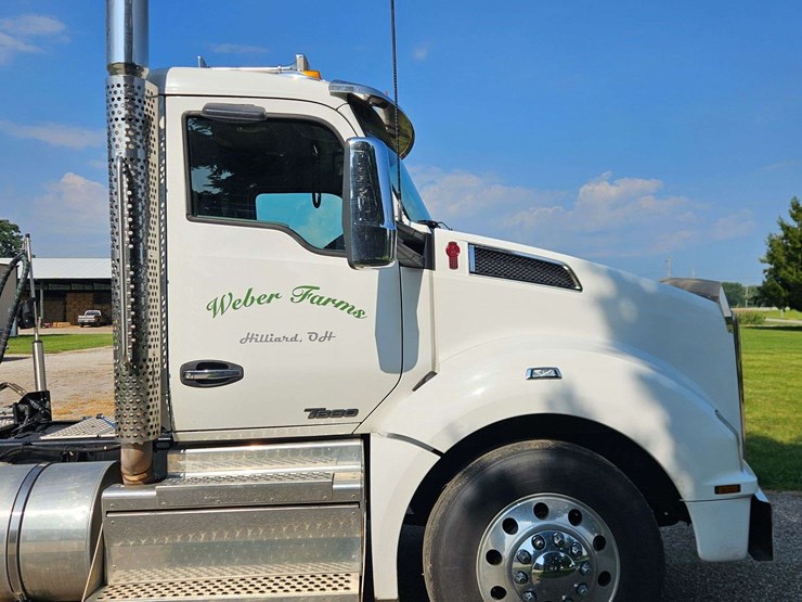 2019-kenworth-t880-image-7