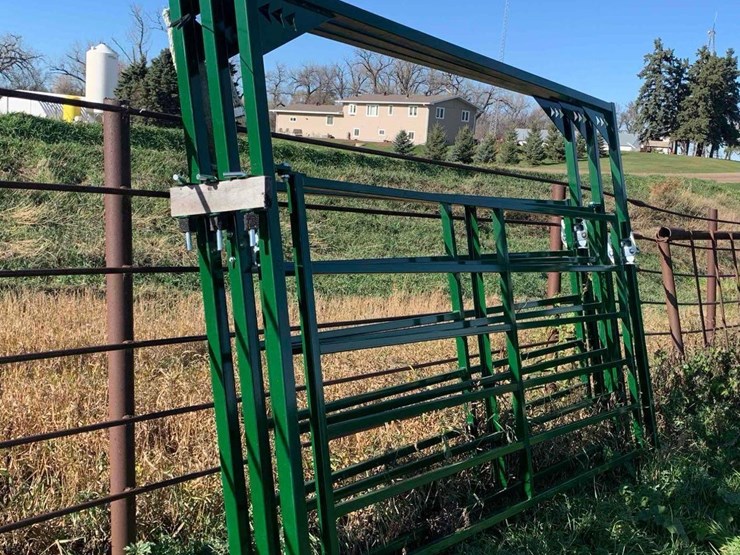 arrow-quip-2f-bow-gate-image-1