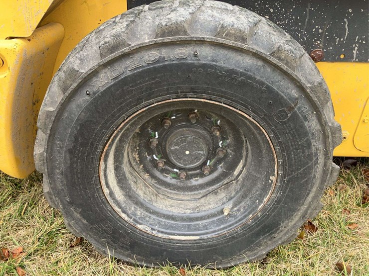 2018-new-holland-l228-image-18