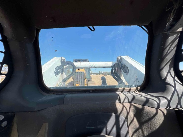 2017-bobcat-s770-image-29