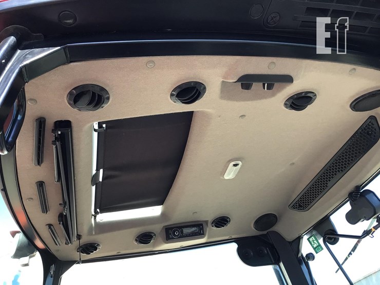 2019-case-ih-farmall-75a-image-16