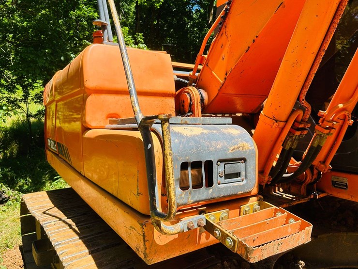 2010-doosan-dx180-lc-image-55