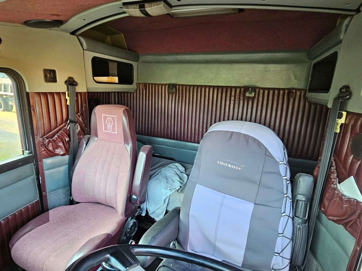 1997-kenworth-t800-image-26