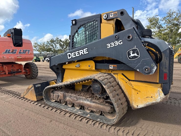 2017-deere-333g-image-8