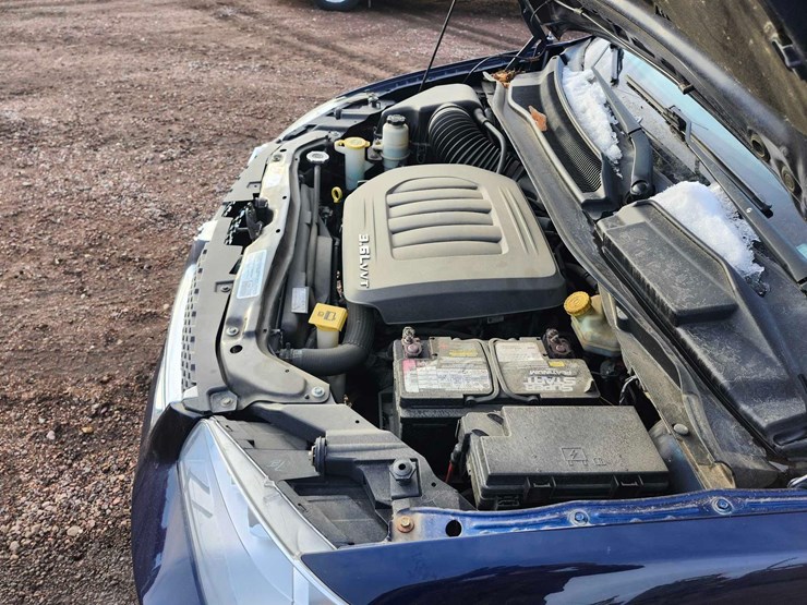 2015-dodge-grand-caravan-se-image-11