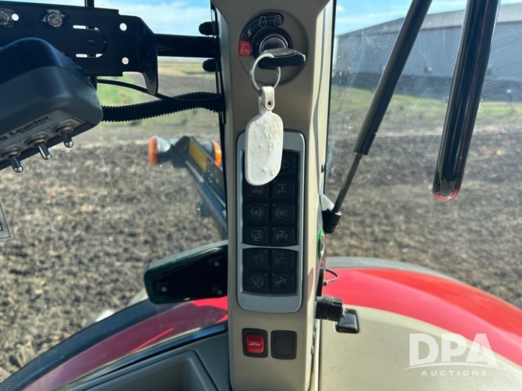 2020-massey-ferguson-8740s-image-44