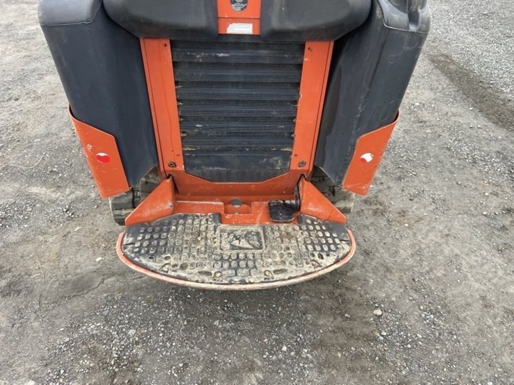 2021-ditch-witch-sk800-image-19