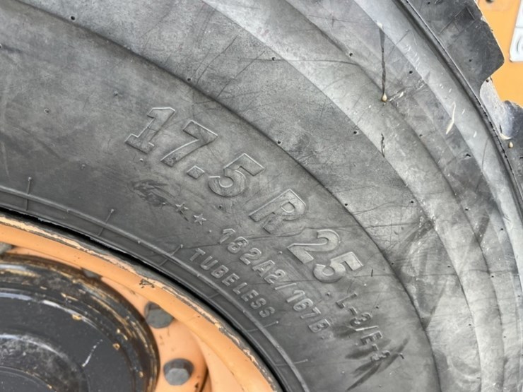 case-521f-xr-image-12