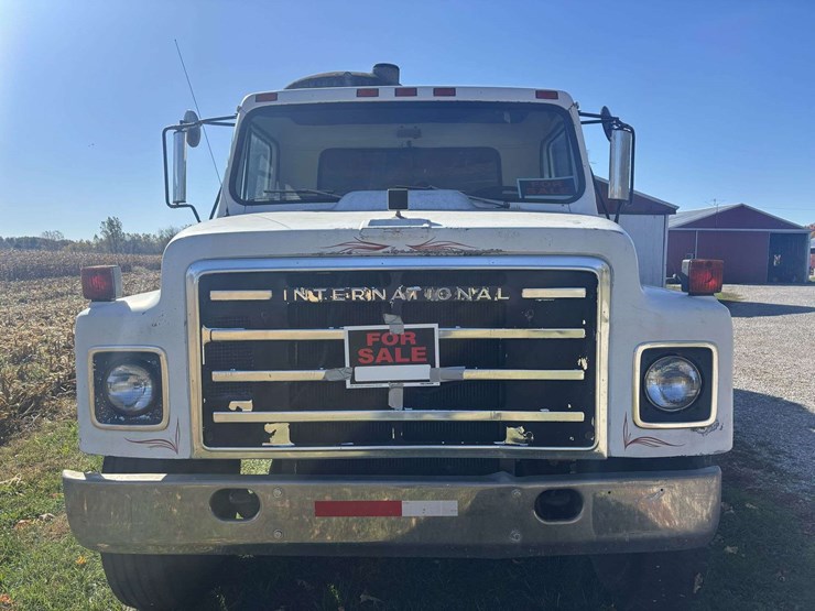 1980-international-s1900-image-3