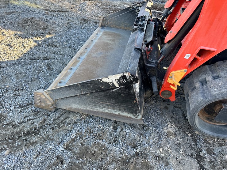 kubota-svl75-2-image-23