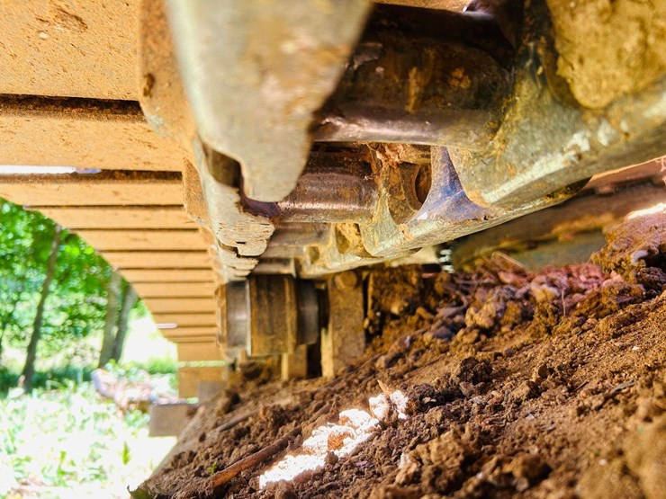 2010-doosan-dx180-lc-image-44