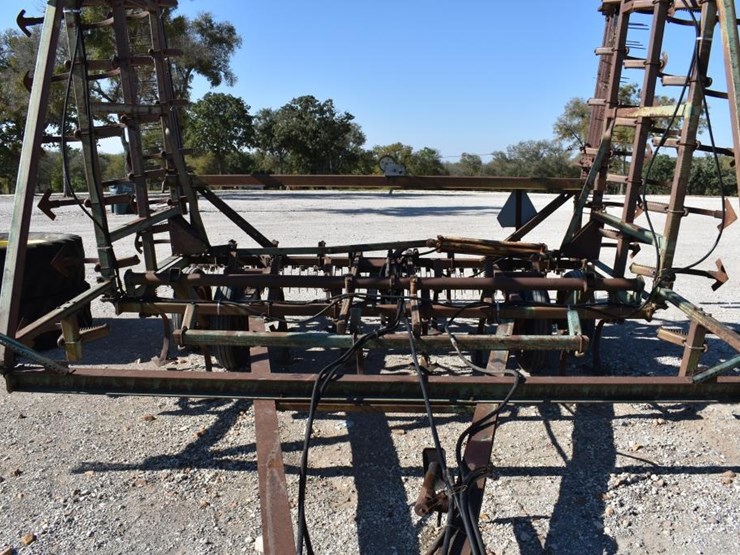 john-deere-1010-image-9