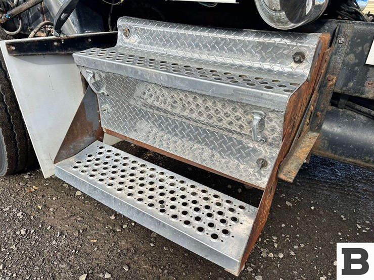 2000-kenworth-t800-image-34