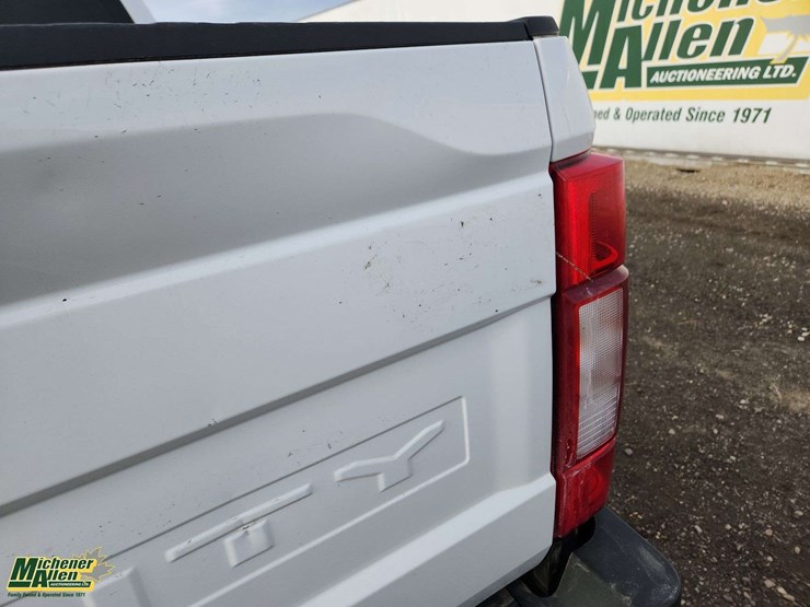 2020-ford-f250-image-40