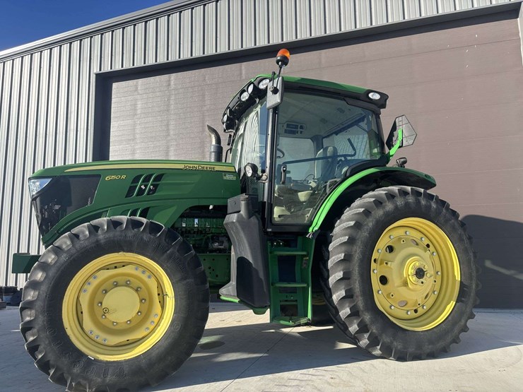 john-deere-6150r-image-3