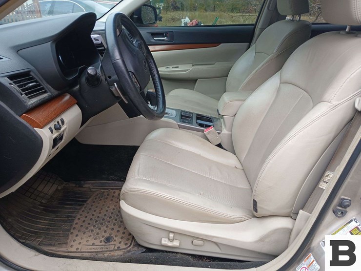 2014-subaru-outback-suv---ford,-wa-image-5