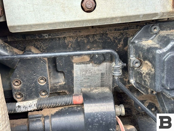 2008-massey-ferguson-8480-image-65