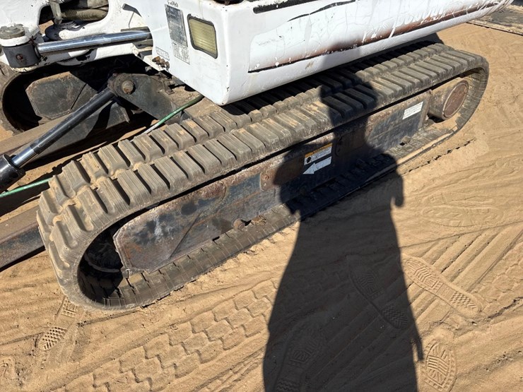 2004-bobcat-331g-image-9