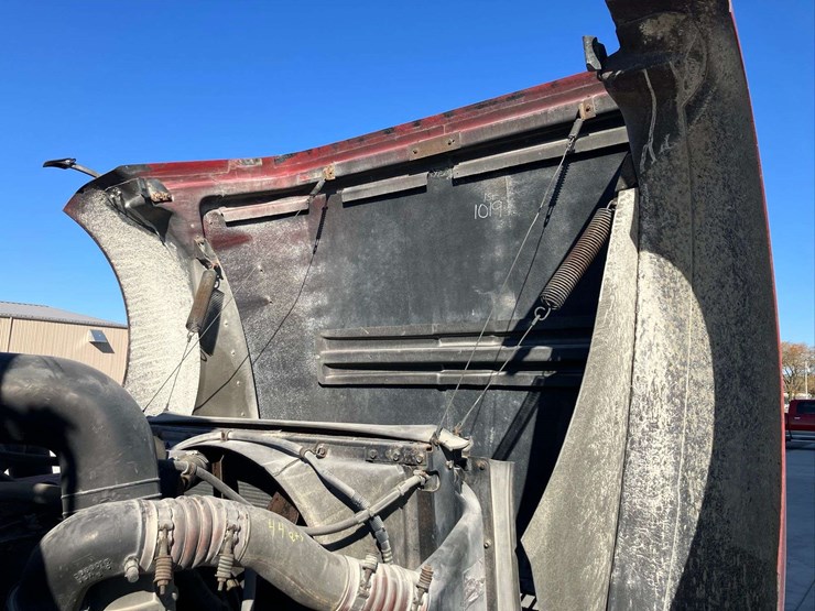 1994-international-9400-image-64