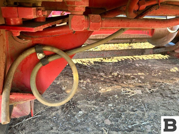 case-ih-8840-image-23