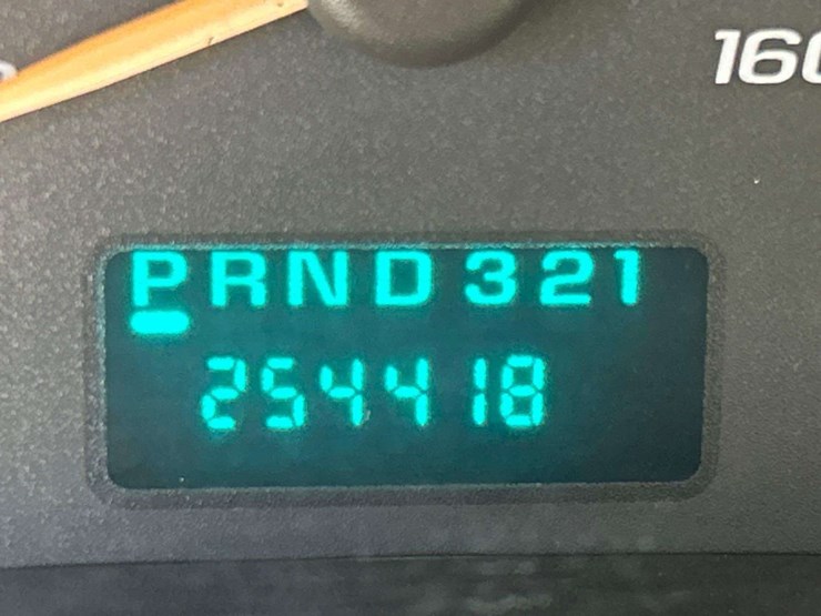 2006-gmc-3500-image-17