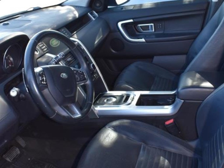 2015-land-rover-discovery-(vin-#-salct2bg4fh544093)-(showing-appx-154,087-m-image-5