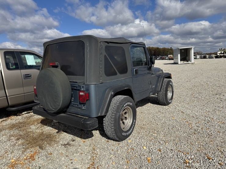 19990-jeep-wrangler-image-4