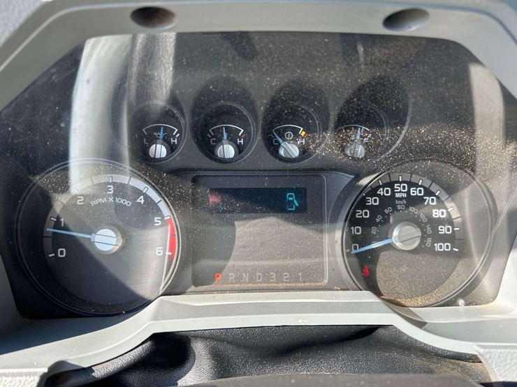 2012-ford-f550-image-15