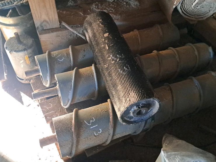 #313-•-rolls-image-1