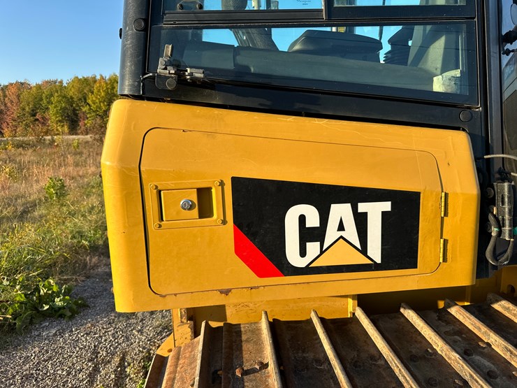 caterpillar-d5k2-image-45