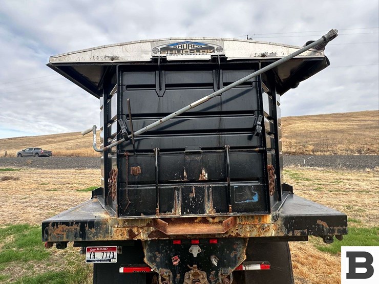 2000-peterbilt-grain-truck---lewiston,-id-image-24