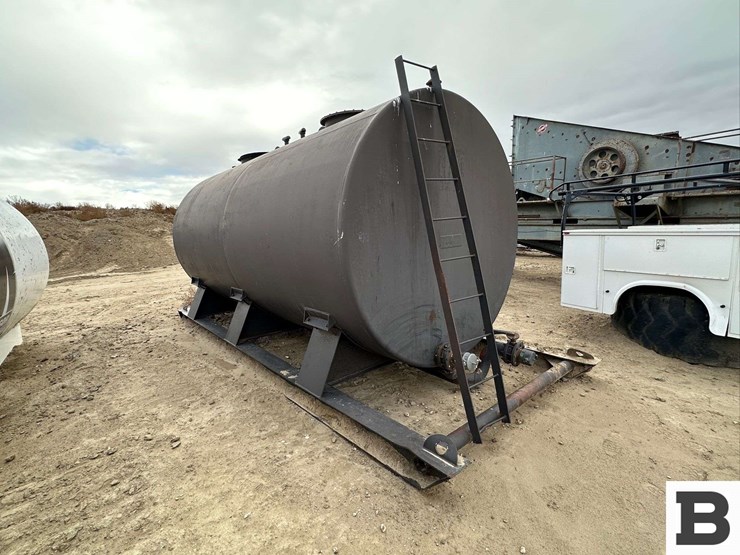 8,000-gallon-tank---kennewick,-wa-image-2