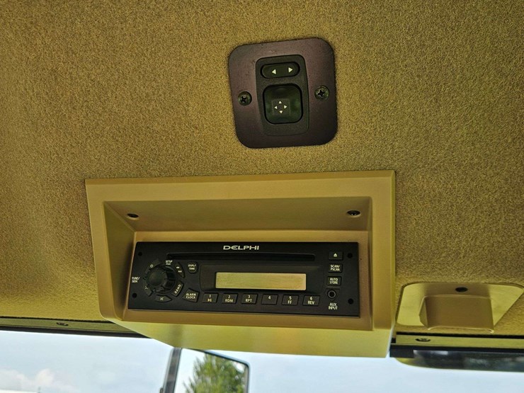 2009-john-deere-9430-image-10