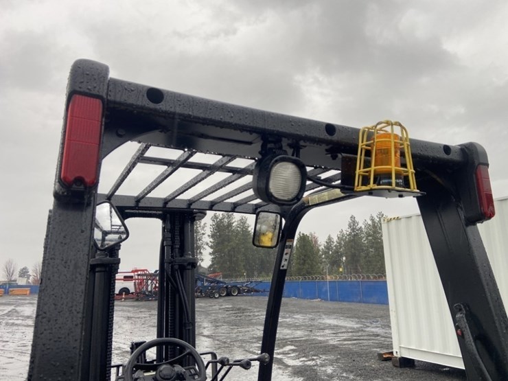 yale-50vx-forklift-image-17