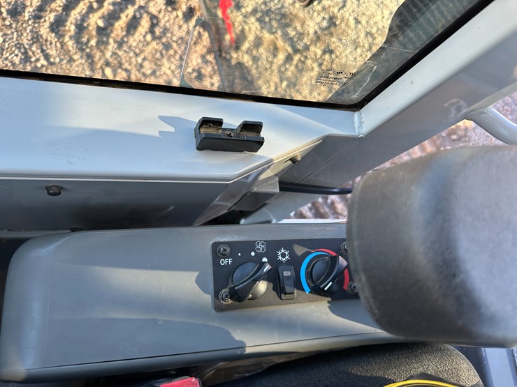 2020-takeuchi-tcr50-image-59