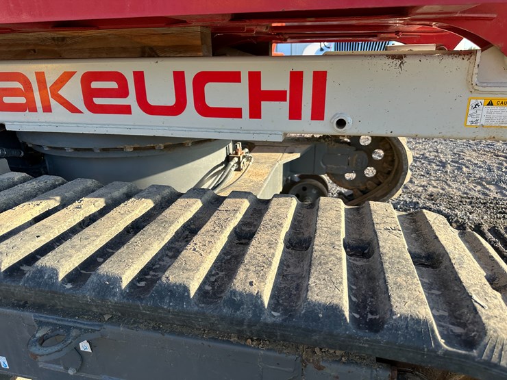 2020-takeuchi-tcr50-image-5