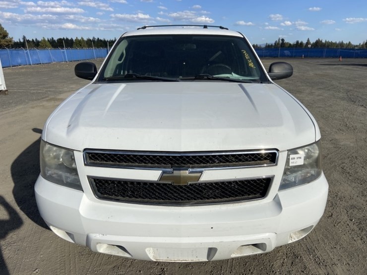 2009-chevrolet-tahoe-image-8