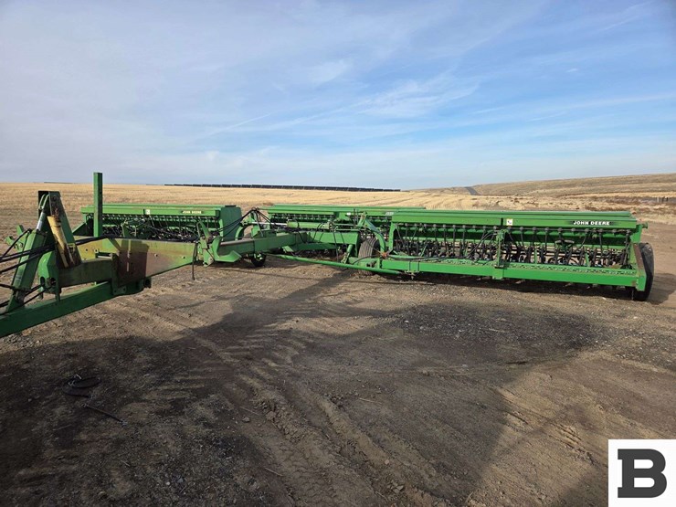 john-deere-450-image-1