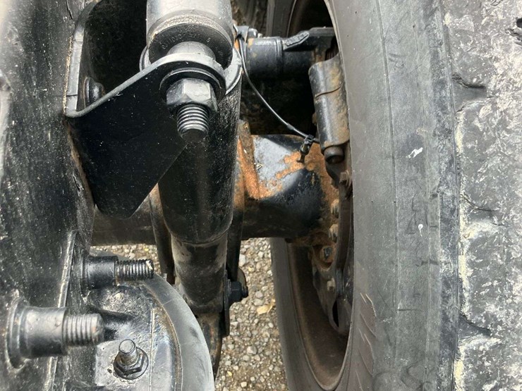 2013-freightliner-cascadia-image-78