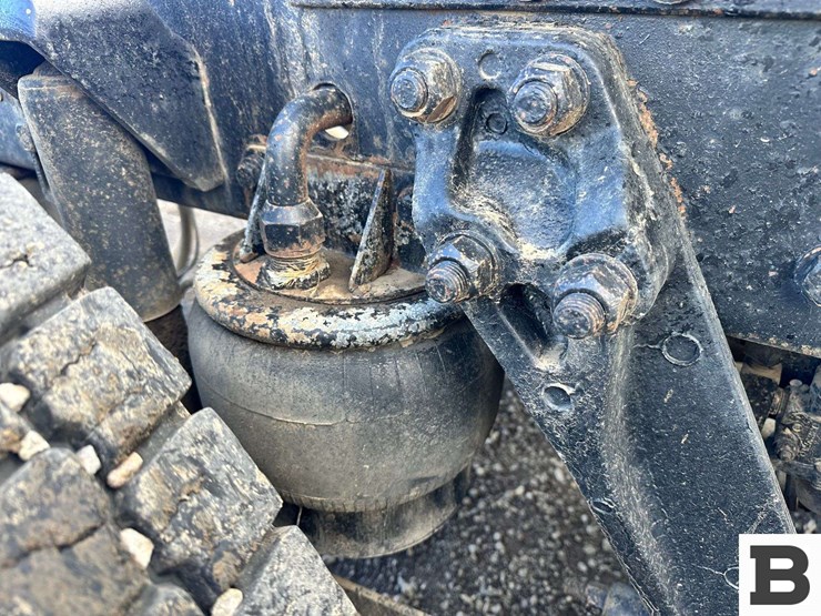 1999-kenworth-t800-image-59