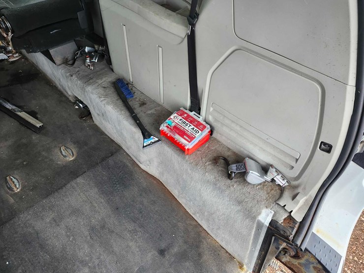 2015-dodge-grand-caravan-sxt-image-21