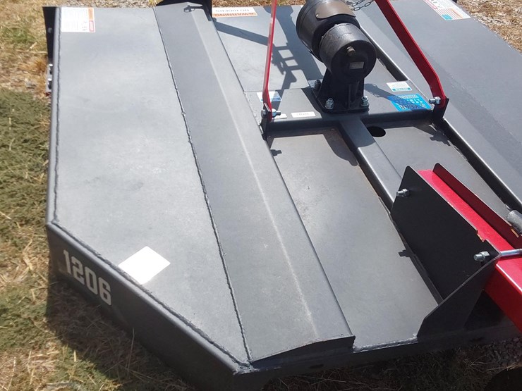 2023-mahindra-1635-hst-image-49