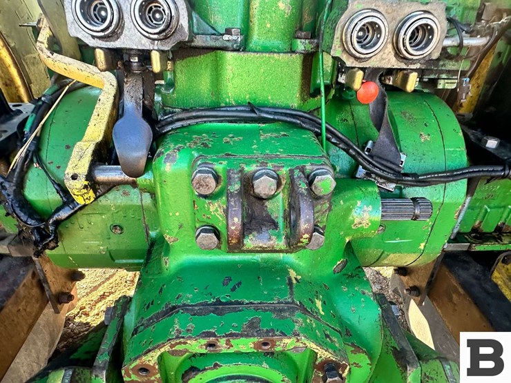 john-deere-2840-image-24