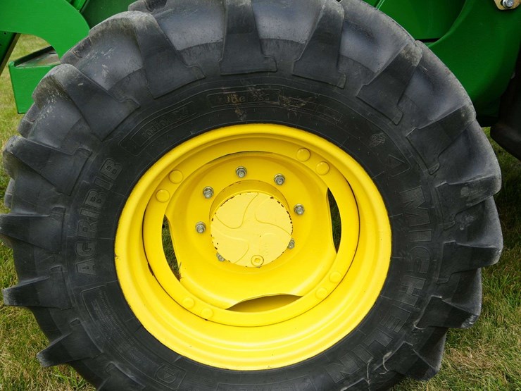 john-deere-6125r-image-27