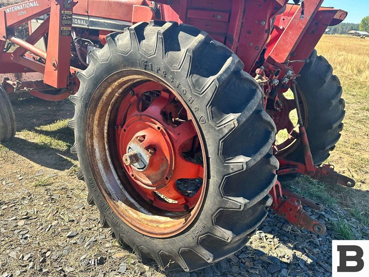 1977-international-86-image-35