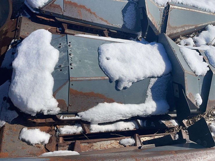 allis-chalmers-630a-corn-head-image-12