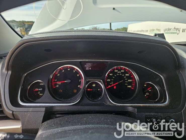 2014-gmc-acadia-image-31