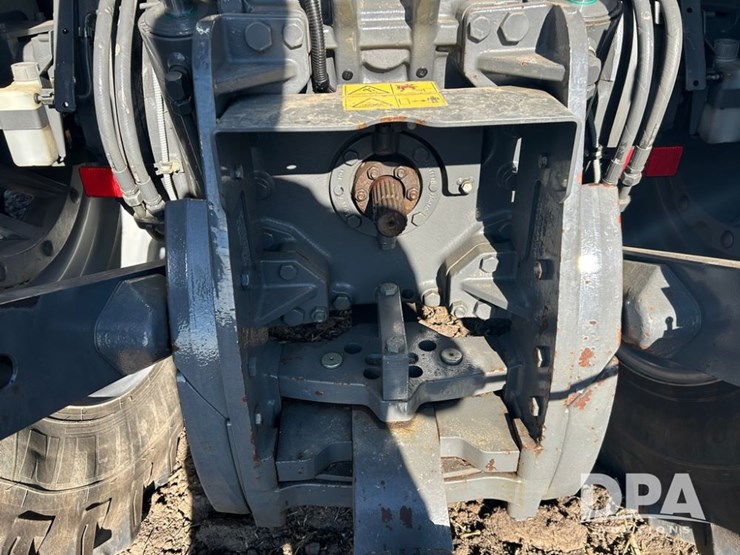 2020-massey-ferguson-8740s-image-25